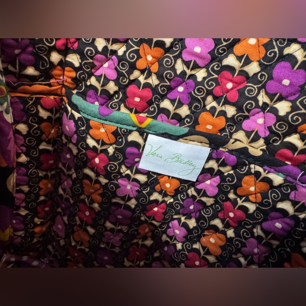 Vera Bradley Suzani Medium Tote w/ Small Makeup Bag, 2 piece bundle, NWOT - Picture 11 of 15